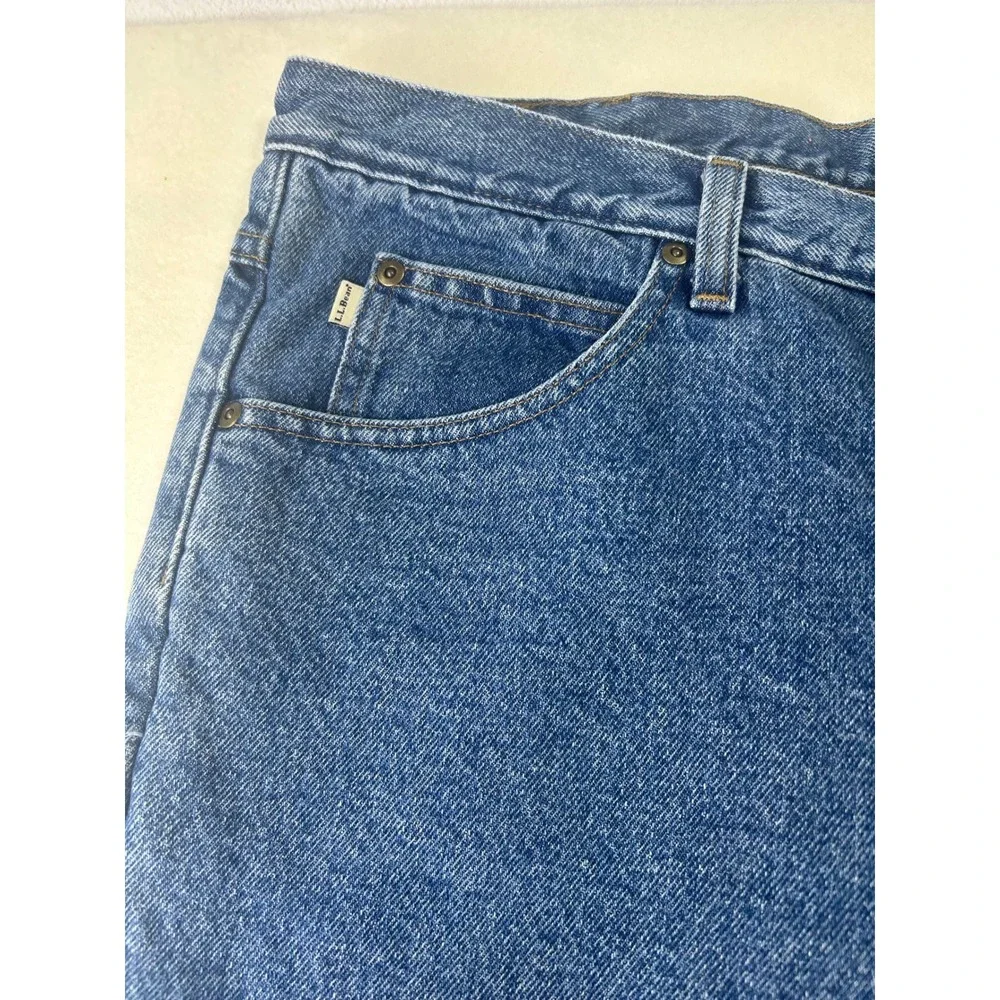LL Bean Mens Classic Fit Denim Jeans Blue Medium Wash Straight Leg 37x29
